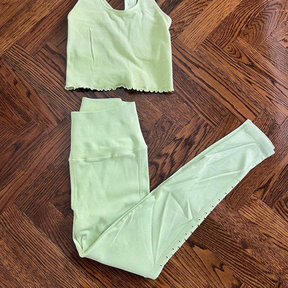 Spiritual Gangster Light Green Ribbed Activewear Set